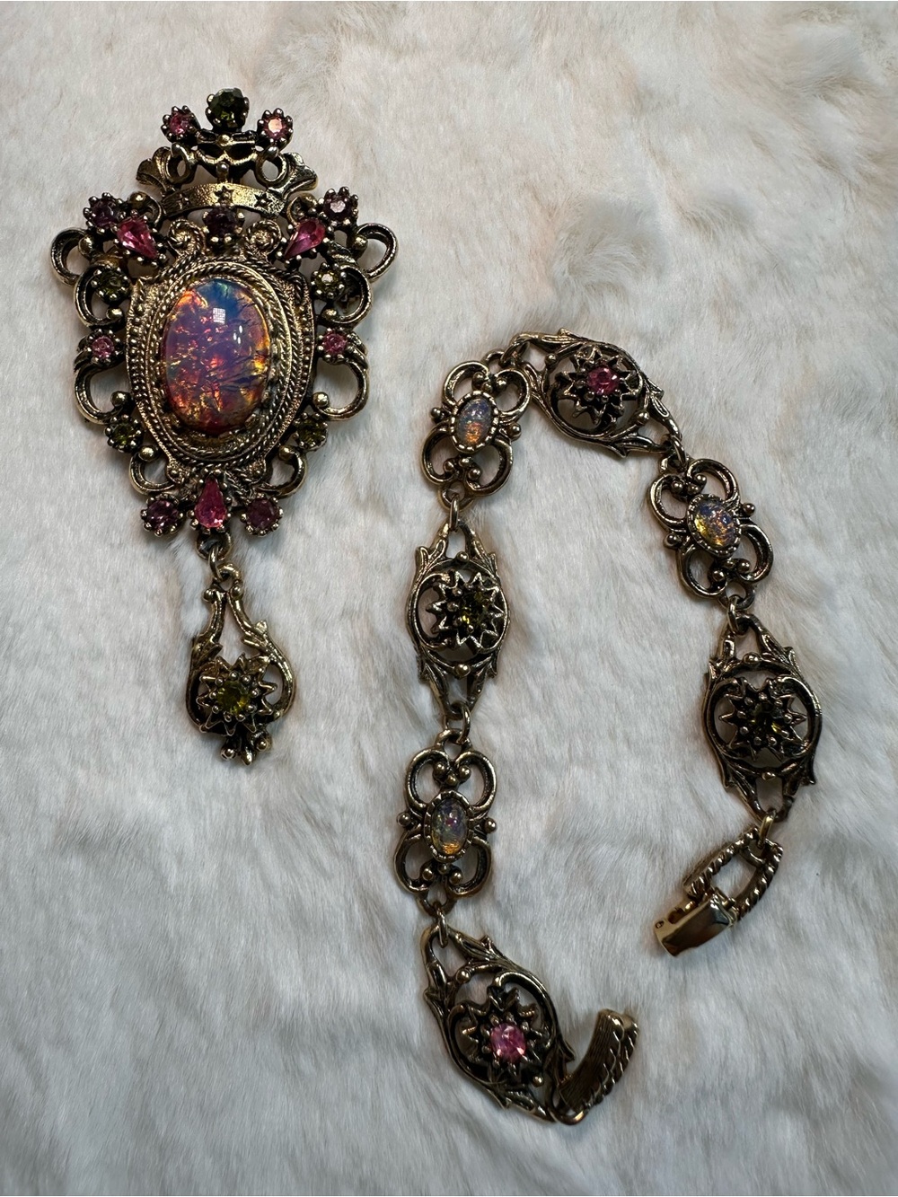 Vintage Sarah Coventry Faux Opal Dragons Breath Brooch/Pendant Bracelet Set